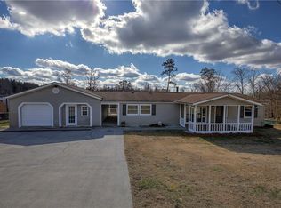 42 Dogwood Dr NW, Cartersville, GA 30121