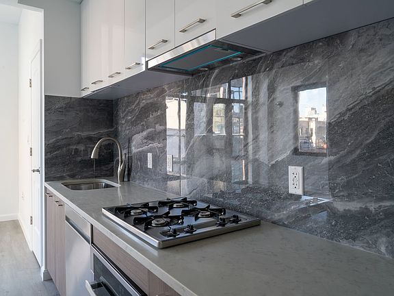 4th image of 111 Mulberry St #4F
