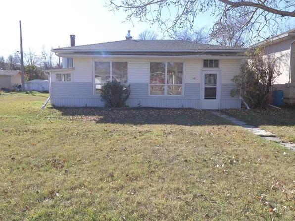 107 E 7th Ave N, Vulcan, AB T0L 2B0