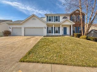 1543 Bent Oak Ridge Dr, Fenton, MO 63026