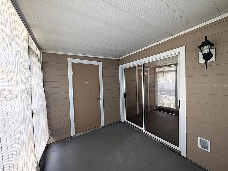 6740 121st Ave #6 — Photo 3