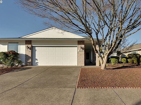 2nd image of 15912 SE 35th St
