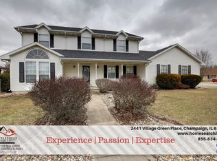 410 Laurel Dr, Saint Joseph, IL