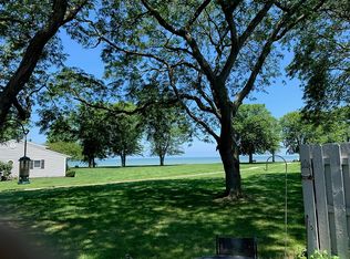 285 Yorktown Pl, Vermilion, OH 44089