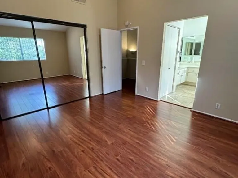 9990 Scripps Vista Way #90 — Photo 7