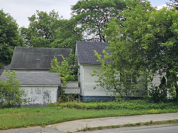 3rd image of 38 Water Street