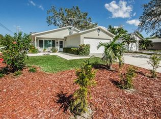 1417 Wegmann Dr, Tarpon Springs, FL 34689