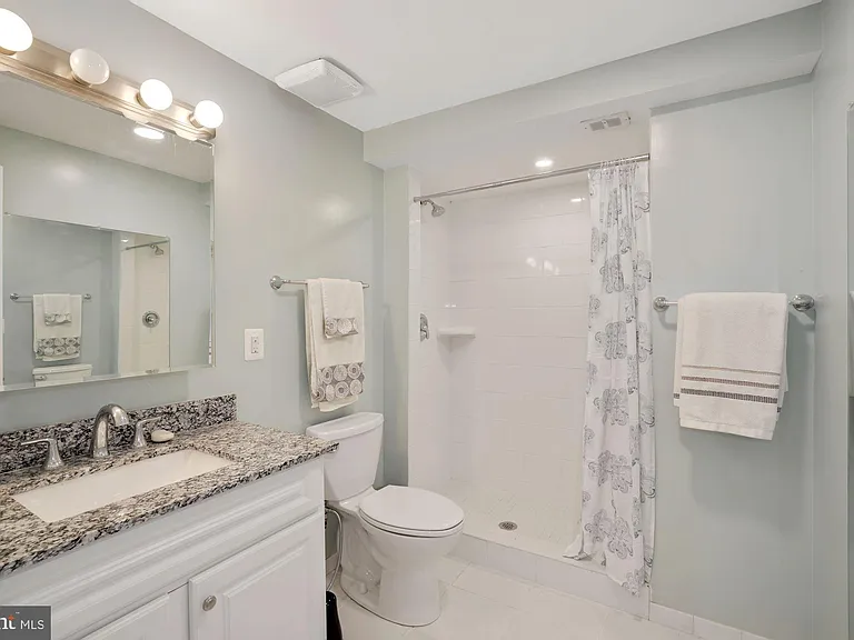 8418 Stonewall Dr — Photo 10