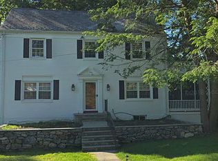 201 Taymil Rd, New Rochelle, NY 10804