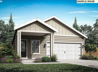 1350 Parkside Ave, Woodburn, OR