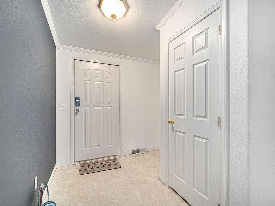 55 W Olcott Lake Dr, Jackson, MI 49201 Zillow