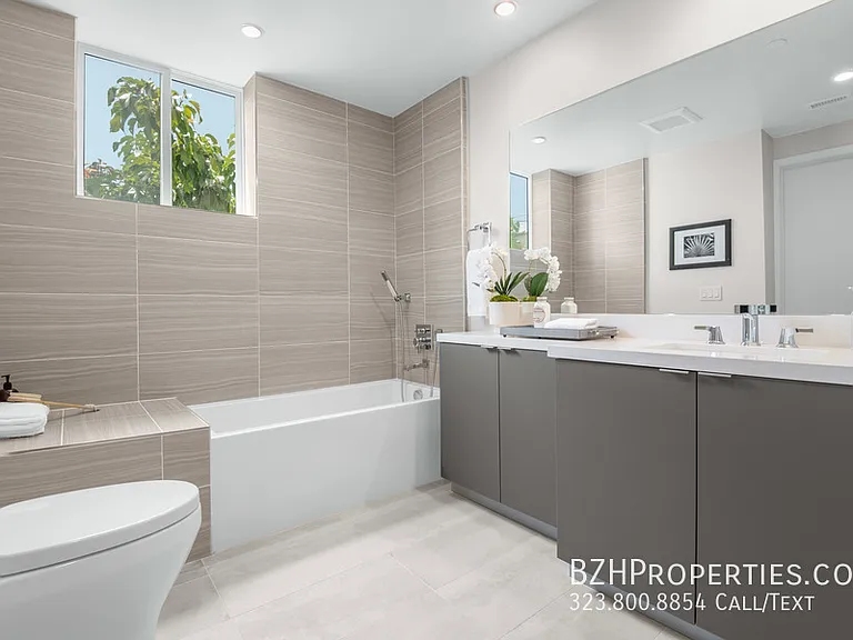 Bedford Twenty - Luxury Condos — Photo 61