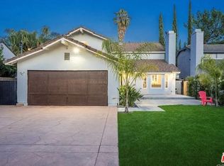 6140 Rhodes Ave, North Hollywood, CA 91606