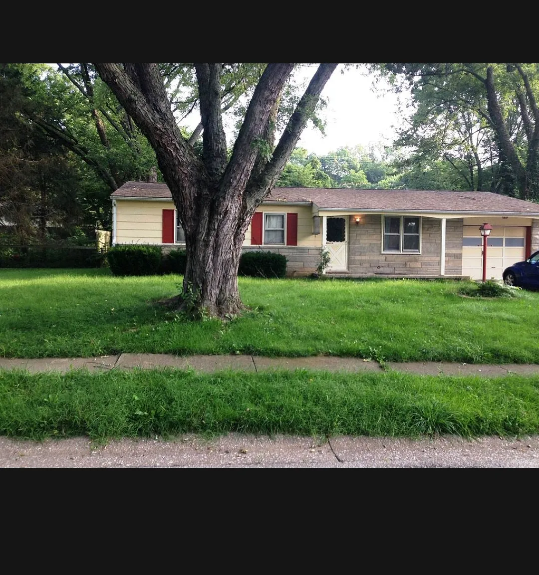 3 bed, 1314 sqft, $1,800 — Photo 1