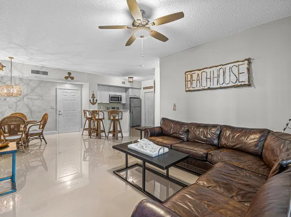 1200 Scotia Drive #103, Hypoluxo, FL 33462