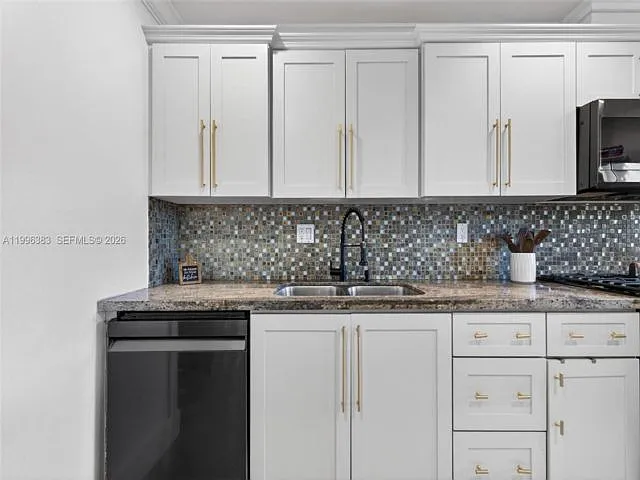 13441 SW 74th St — Photo 9