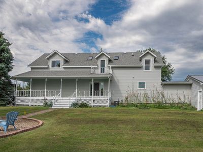 2008 28th Ave SW, Center, ND, 58530