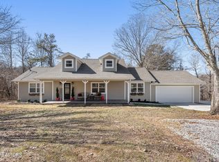 312 Island Ford Rd, Rocky Top, TN 37769
