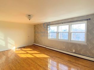 8652 17th Ave #3, Brooklyn, NY 11214