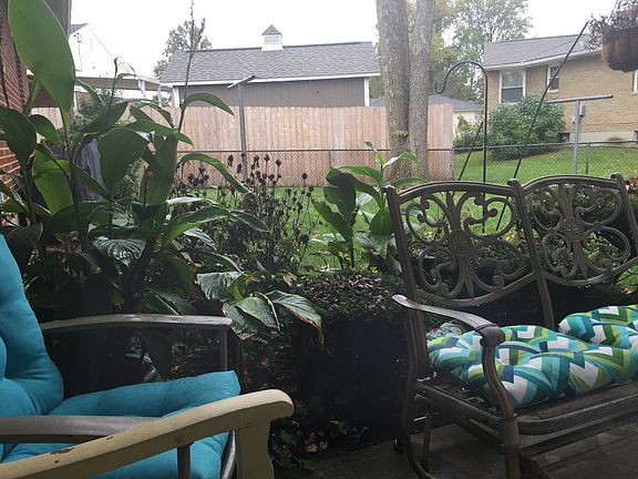 4th image of 111 Brookside Dr