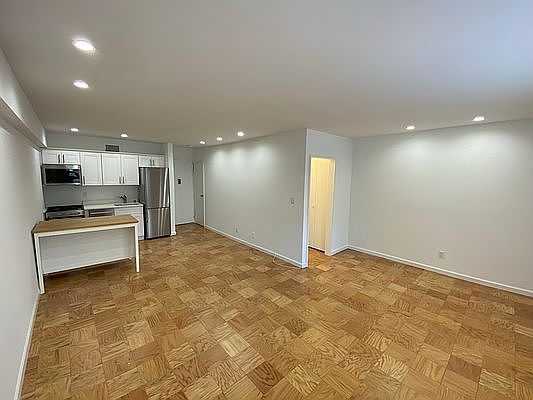 1st image of 170 W 23rd St APT 5W