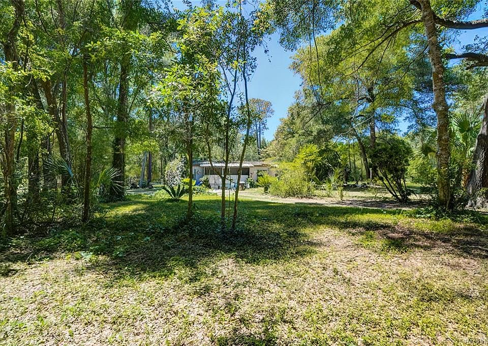 1st image of 4016 N Elwyn Point