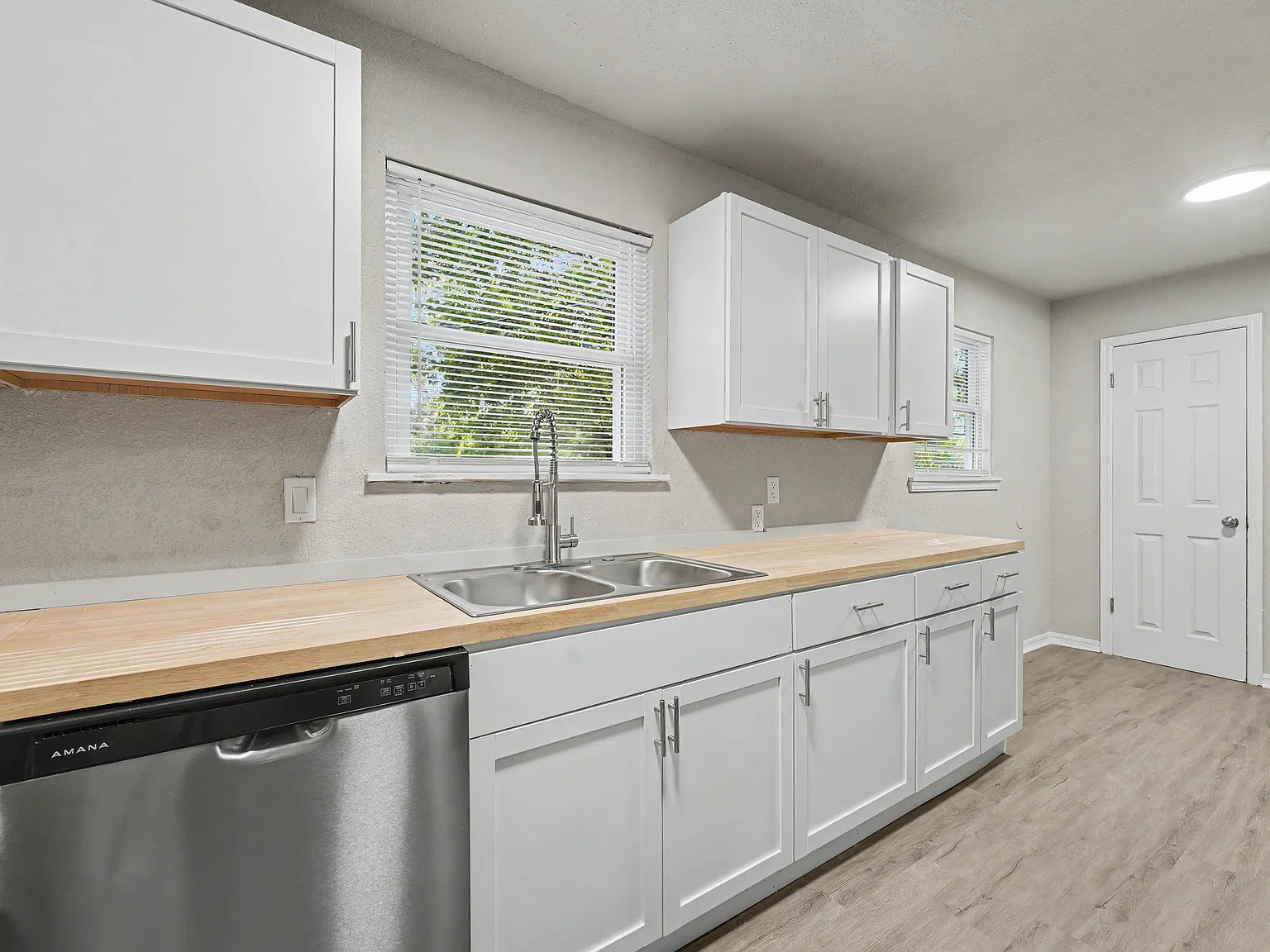 4 bed, 1250 sqft, $1,550 — Photo 4