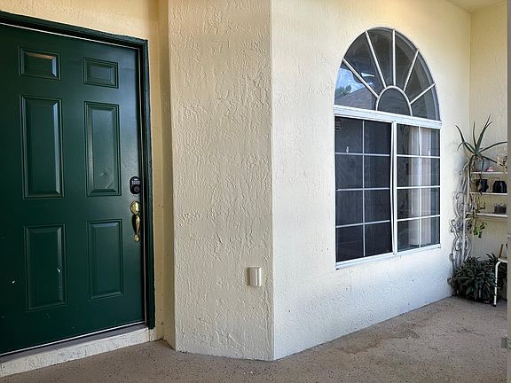 3rd image of 172 Club Villas Ln