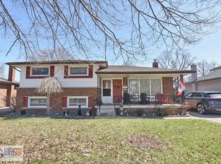 350 Genevieve Ave, Windsor, ON N8S 3V6