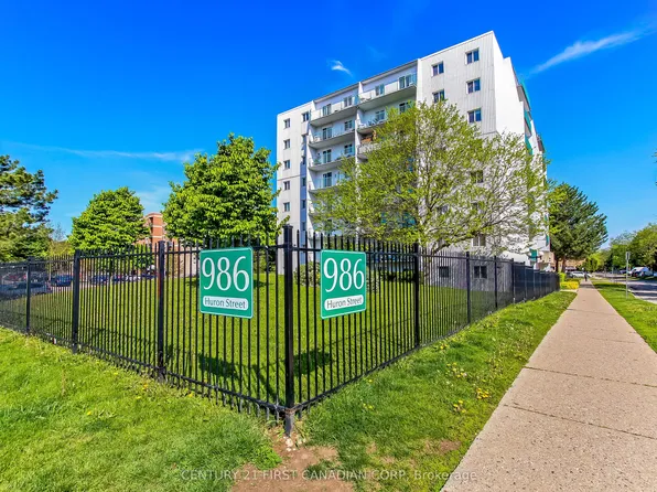 986 Huron St #204, London, ON N5Y 5E4