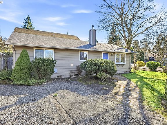 2nd image of 22904 SW Pine St