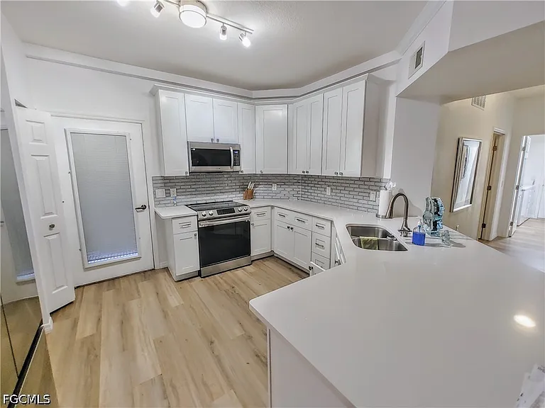1788 Concordia Lake Cir #2703 — Photo 13