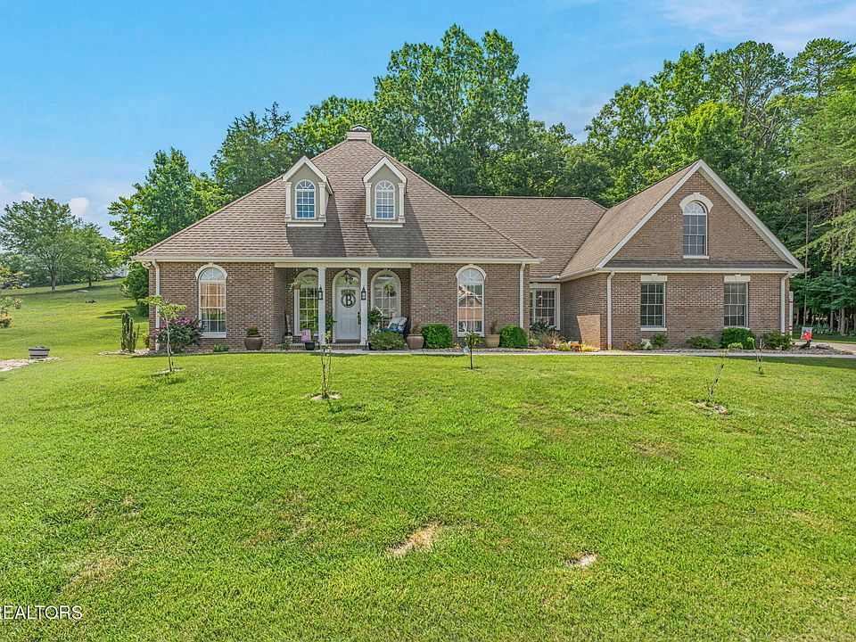 1st image of 159 Bradford Village Way