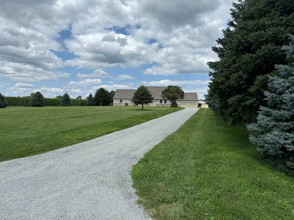 5729 E 1000 S, Walkerton, IN 46574