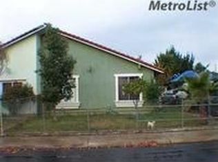 713 Pine Tree Ln, Modesto, CA 95351