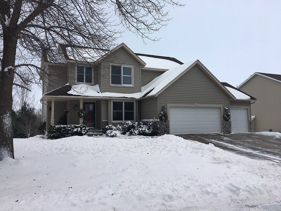1st image of 344 William Lake Shore Dr