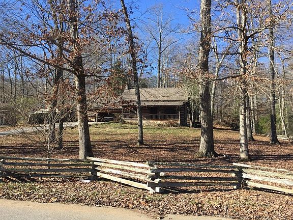 2nd image of 219 Indian Hills Dr