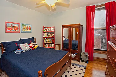 Sold by Avenue Sotheby's International Realty