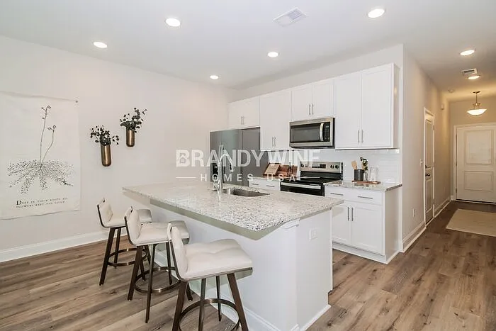 3 bed, 2.5 bath, 1511 sqft, $1,899 — Photo 4