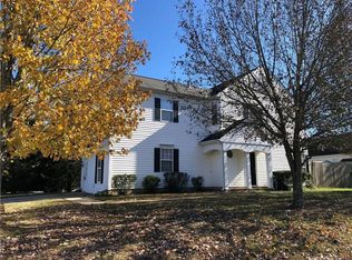 3813 Crimson Wing Dr, Indian Trail, NC 28079