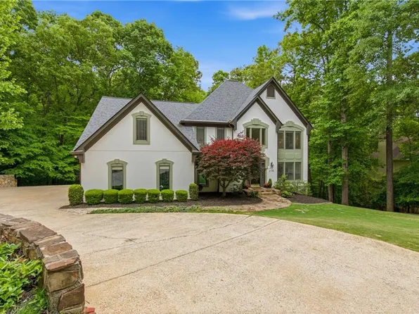 2175 River Cliff Dr, Roswell, GA 30076