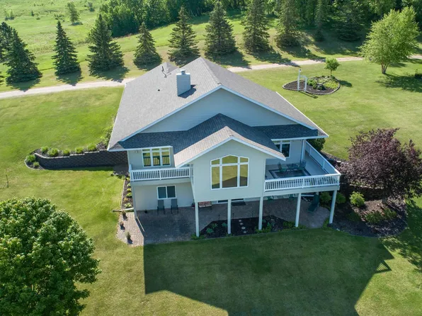 14124 E Eagle Lake Rd, Battle Lake, MN 56515