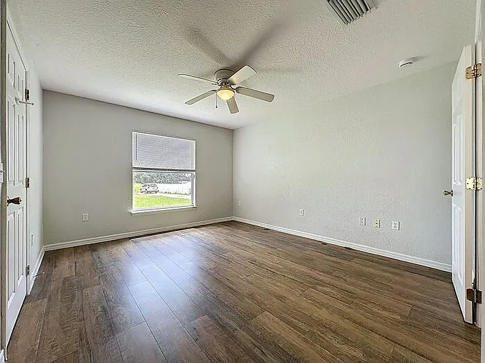 424 Danube Way — Photo 18