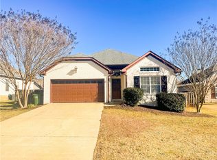 1205 Lizlin St, Opelika, AL 36801