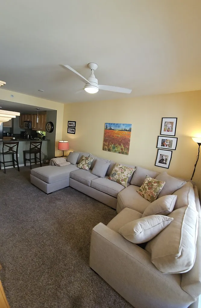 1 bed, 1.0 bath, $4,225 — Photo 3
