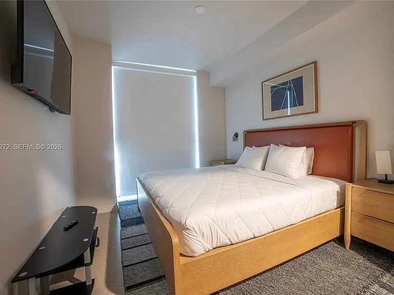 11 NE 6th 1403 Miami #1403 — Photo 12