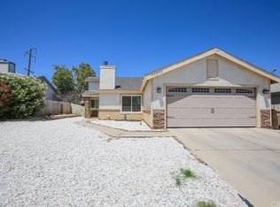 14202 Rosewood Dr, Hesperia, CA 92344