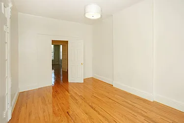 Rented by Jenefer Joseph & Associates