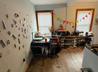 83-89 Webster Ave #2F, Cambridge, MA 02141