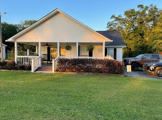 5778 Dixon Rd, Lizella, GA 31052